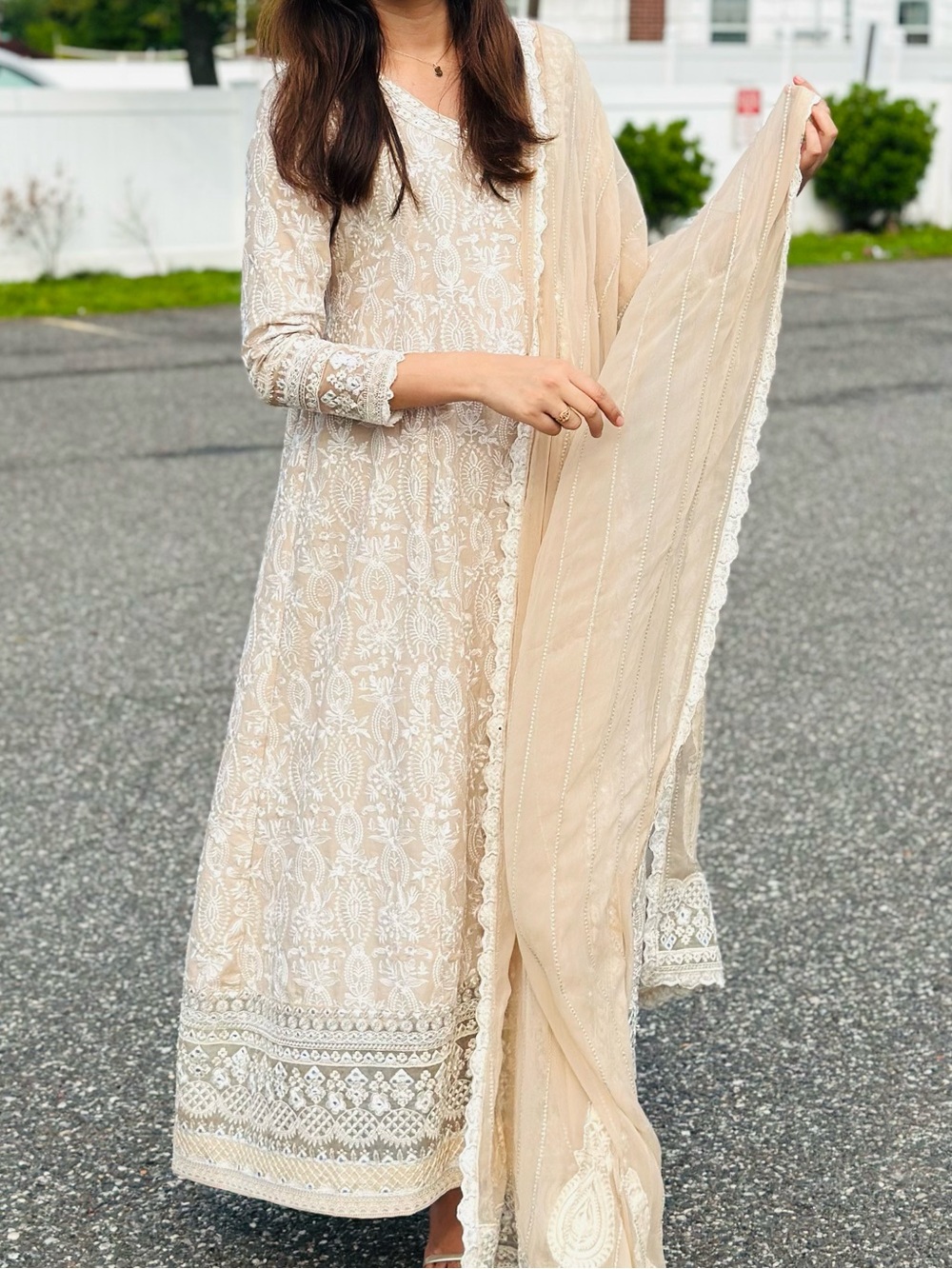 Embroidered beige Long-Sleeve Women's Dress with Dupatta - Picture 4 of 4